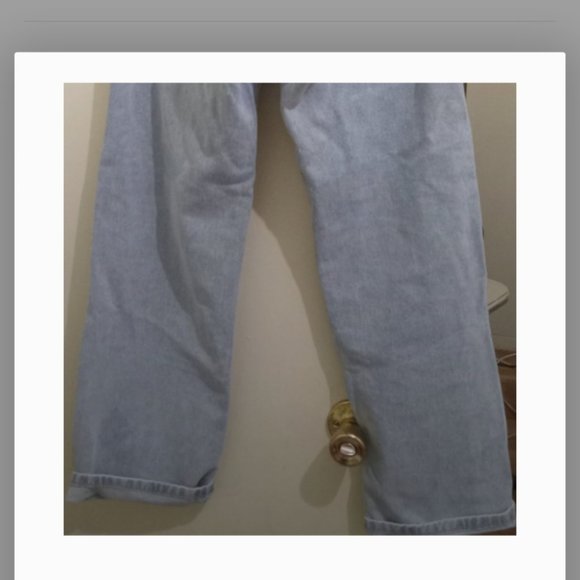 Jeans - Picture 2 of 4